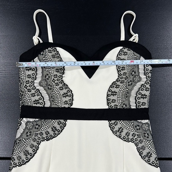 Fancy Paris White and Black Lace Detail Strapless Dress - S - Picture 10 of 10